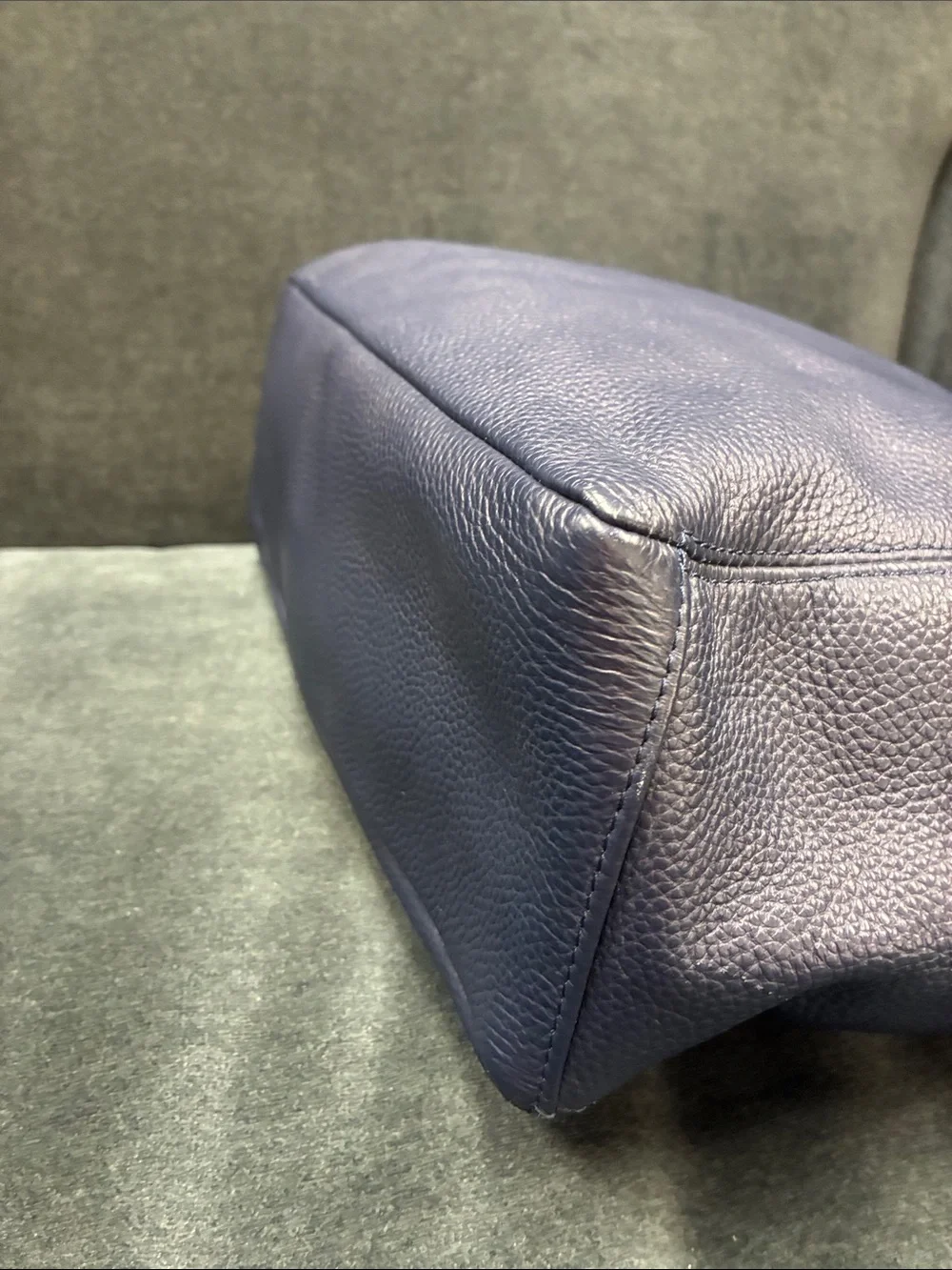 Laggo navy pebble